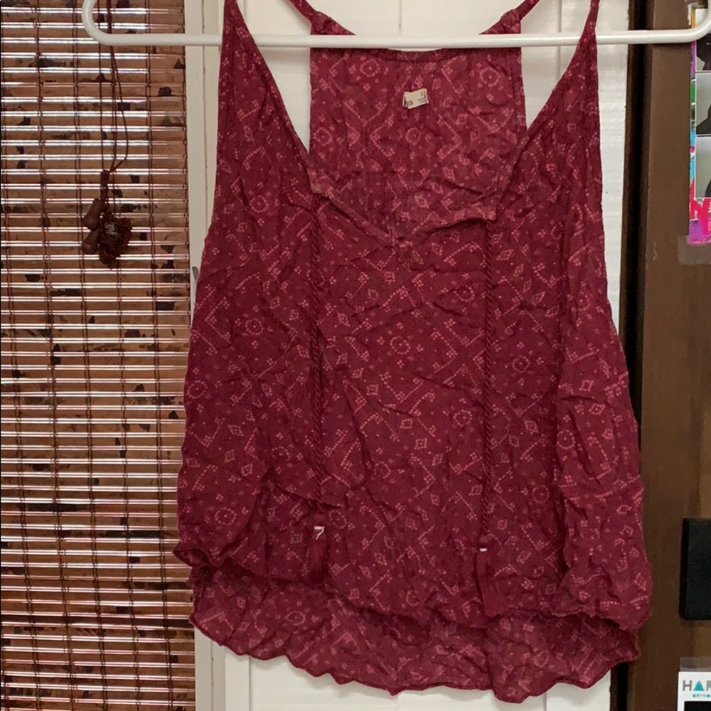 Hollister sizesmall cropped purple tassel tank top
